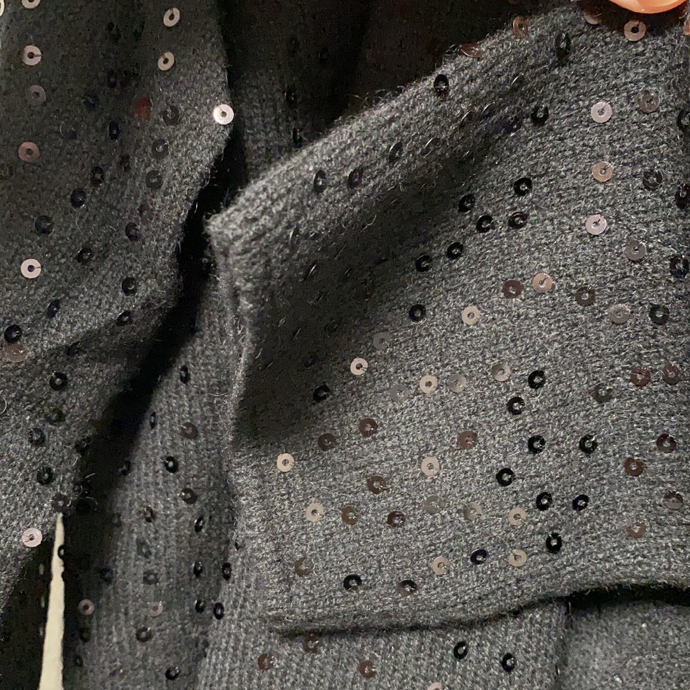 Saks Fifth Avenue 100% Cashmere Sparkly Black Sweater - Picture 16 of 16